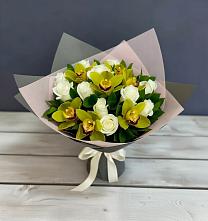 Букет цветов из:  Орхидеи и Розы в Дедовичи