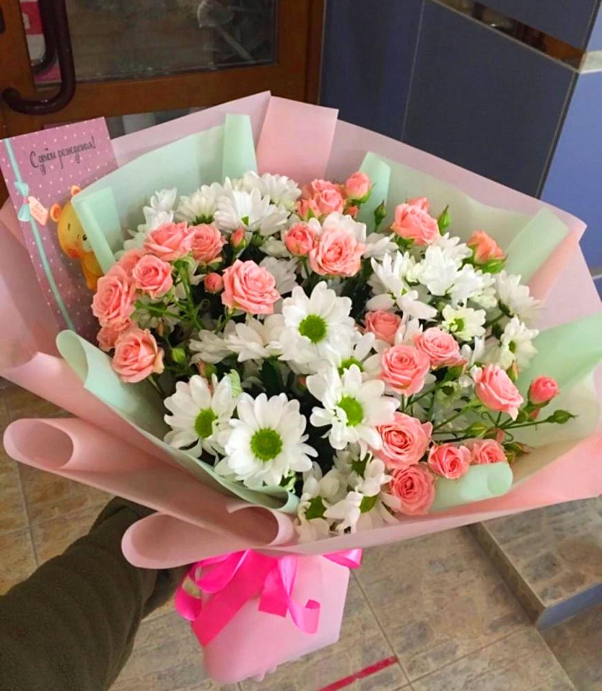 Букет цветов из: Розы и Хризантемы в Дедовичи