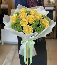 Букет цветов из:  Хризантемы и Розы в Дедовичи