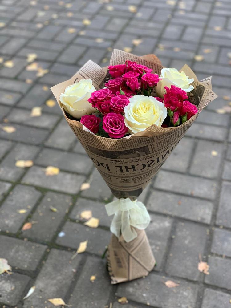 Букет цветов из: Розы в Дедовичи